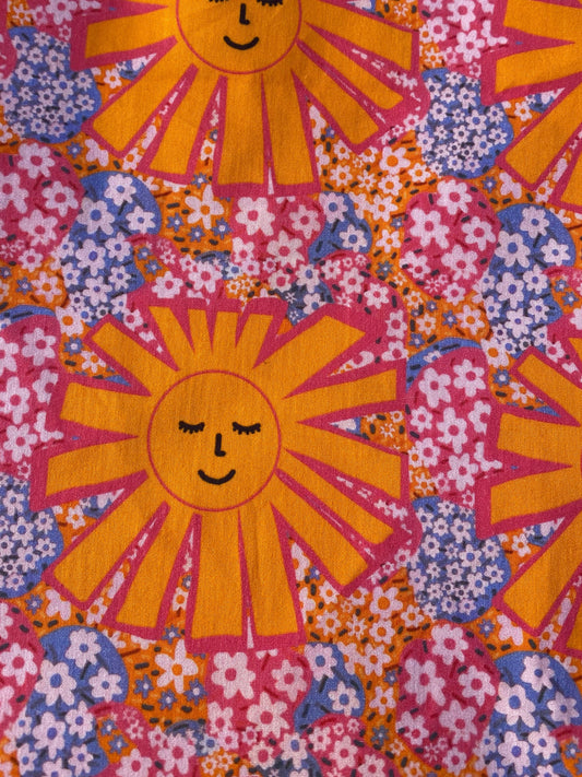 Mega Sun flower clouds fat quarter