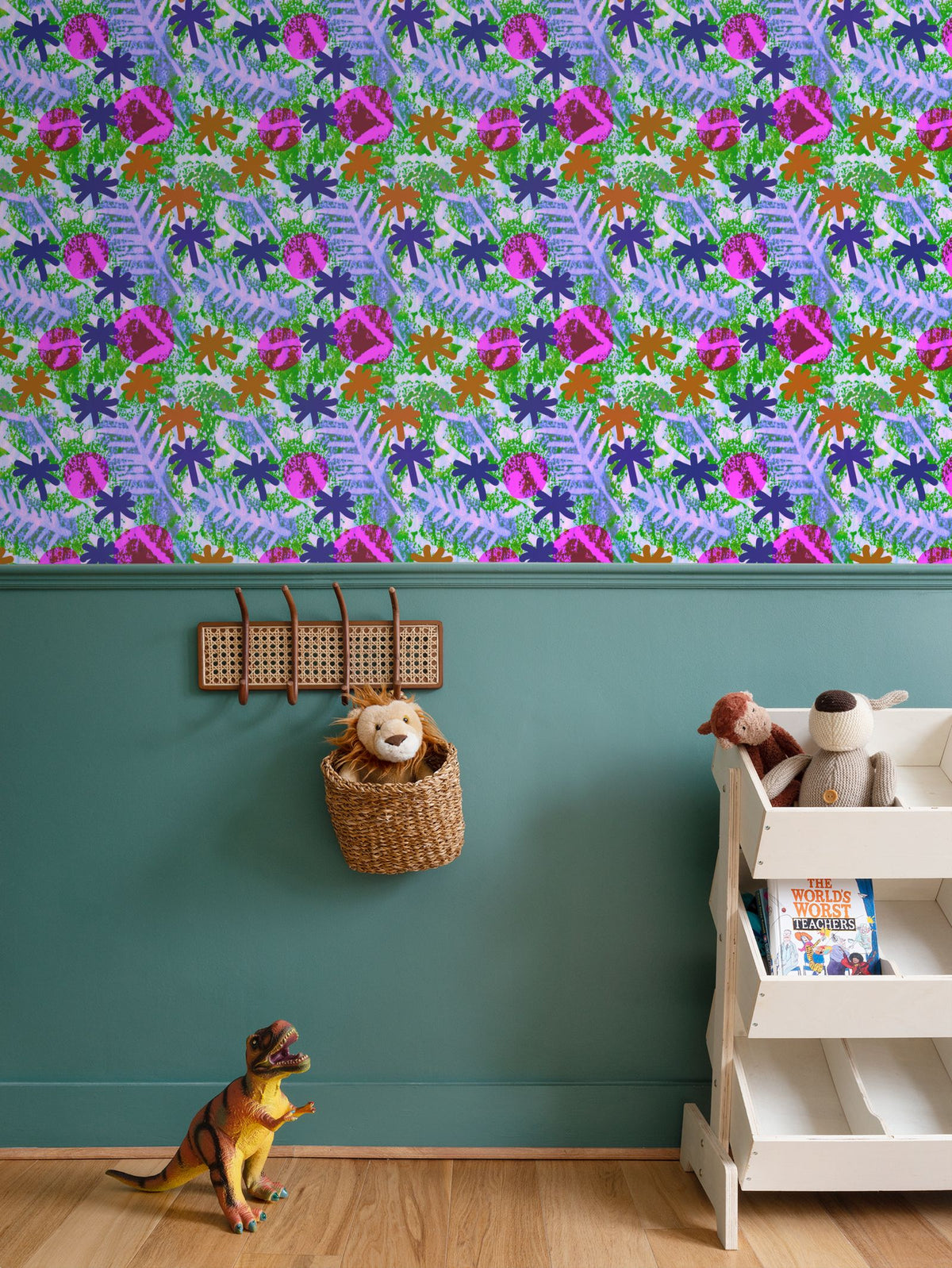 Lumi Leaf Repeat Pattern Wallpaper