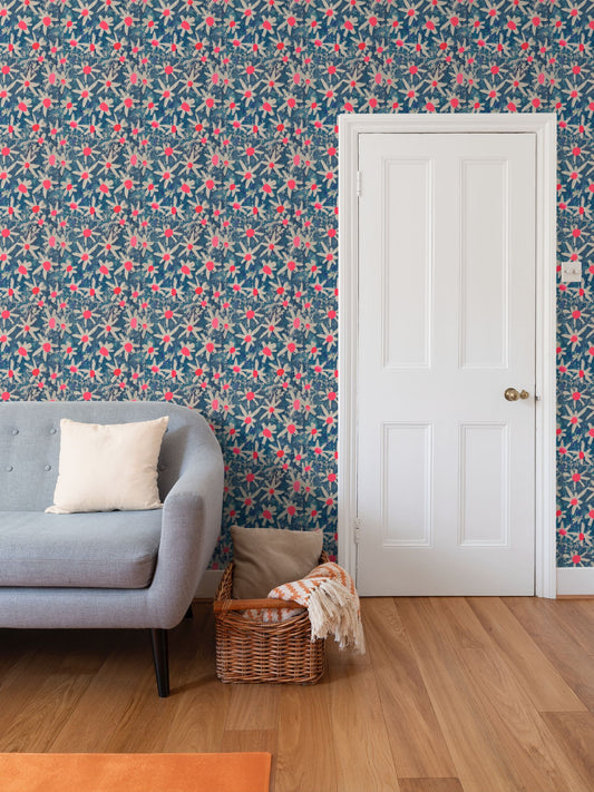 Squiggle Star Repeat Pattern Wallpaper