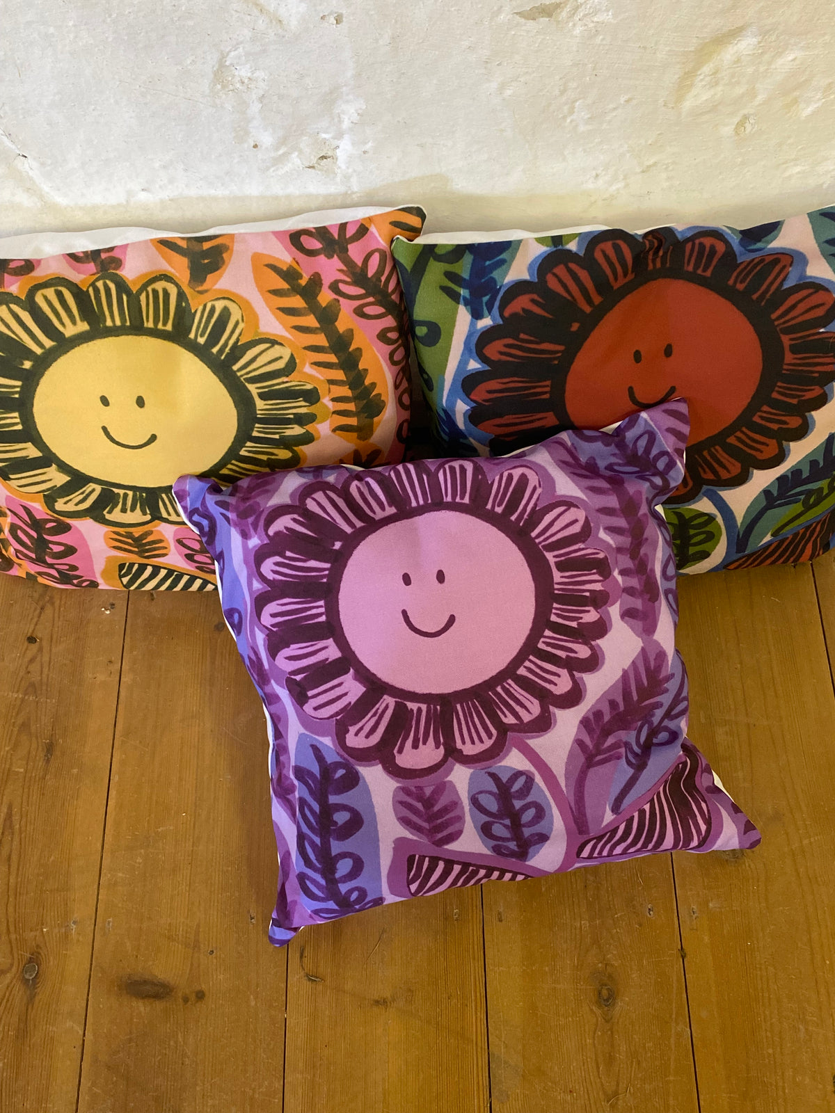 Happy Flower Cushion