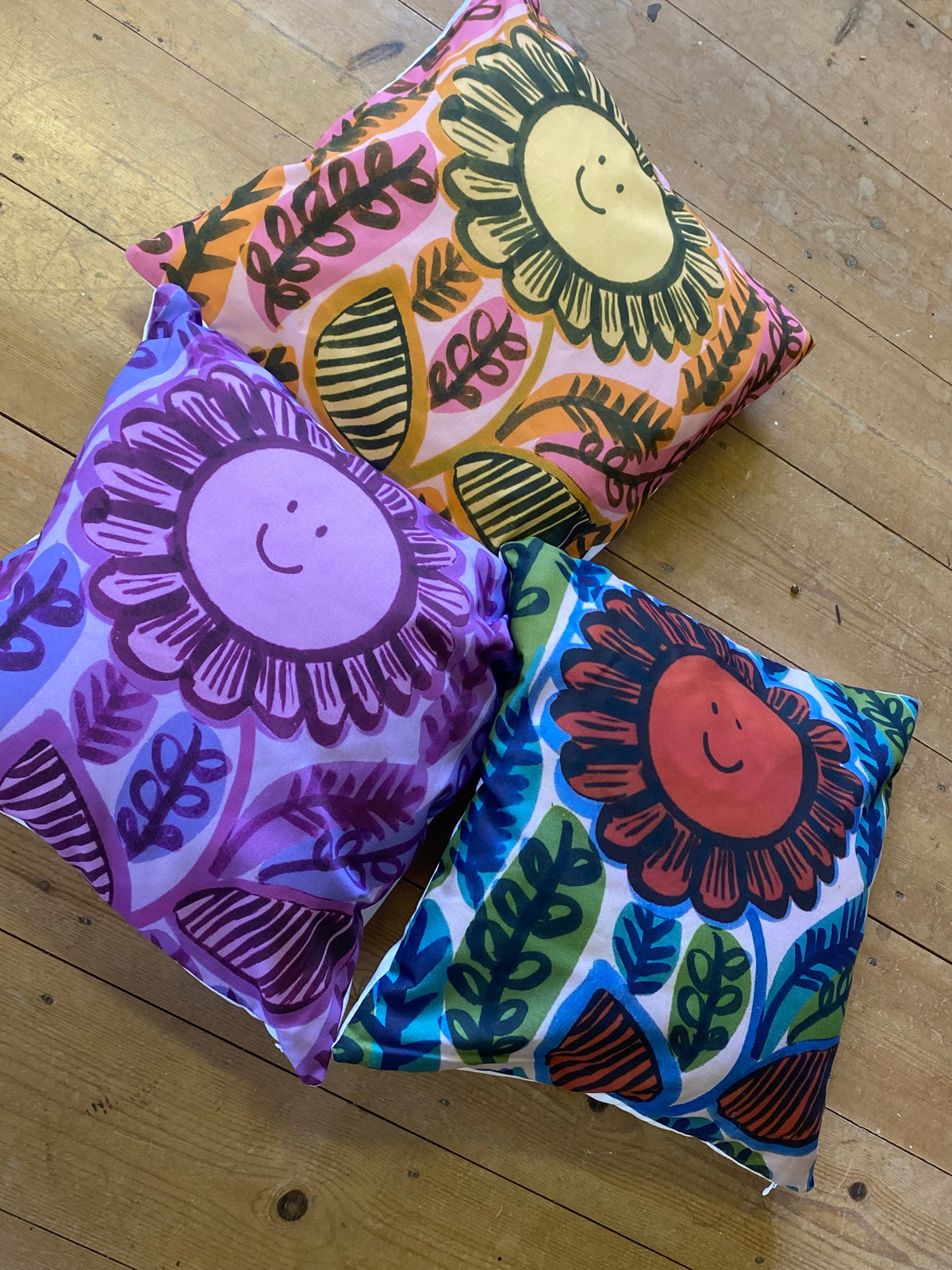 Happy Flower Cushion