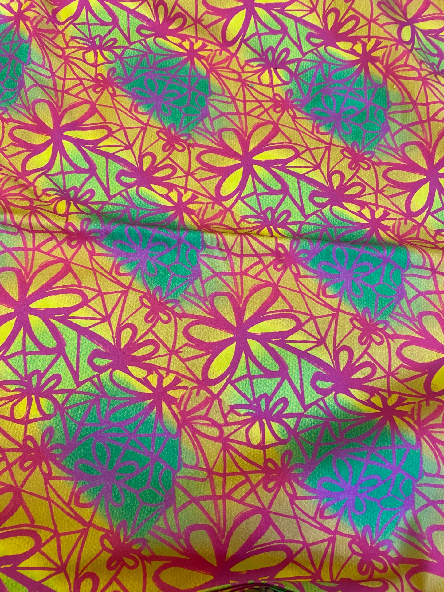 Flower Connections - Fat Quarter