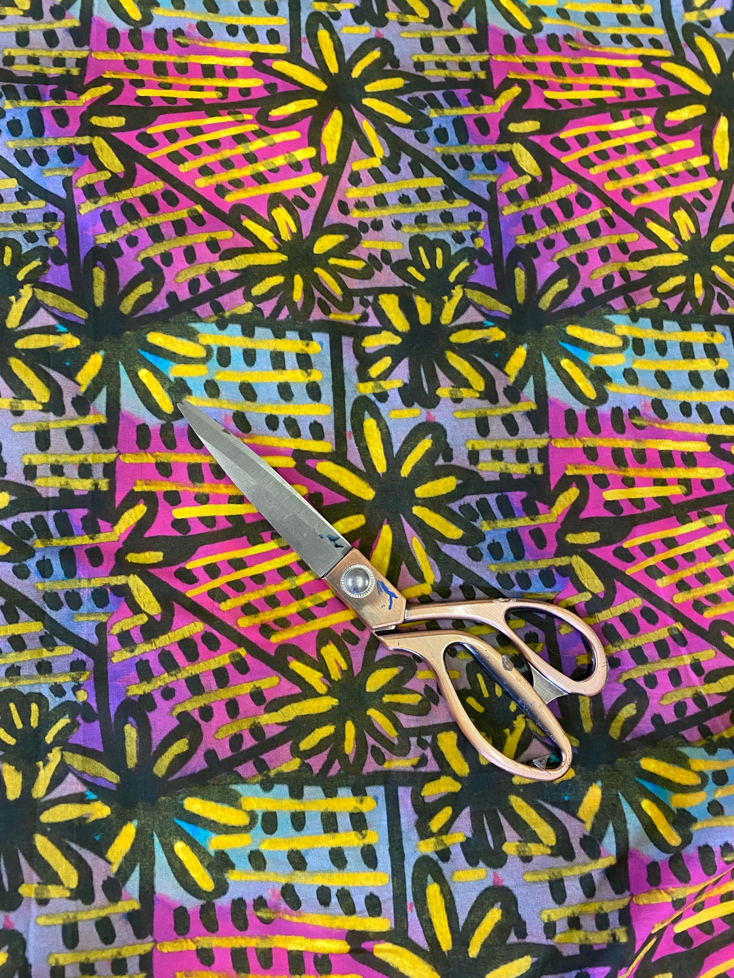 Fat Quarter - 1980s Flowers