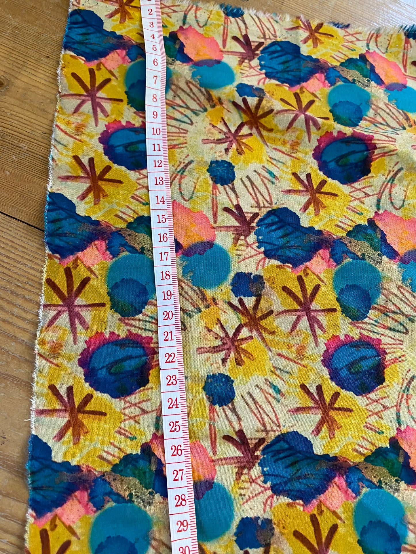 Sketching Stars Fat Quarter Cotton Poplin